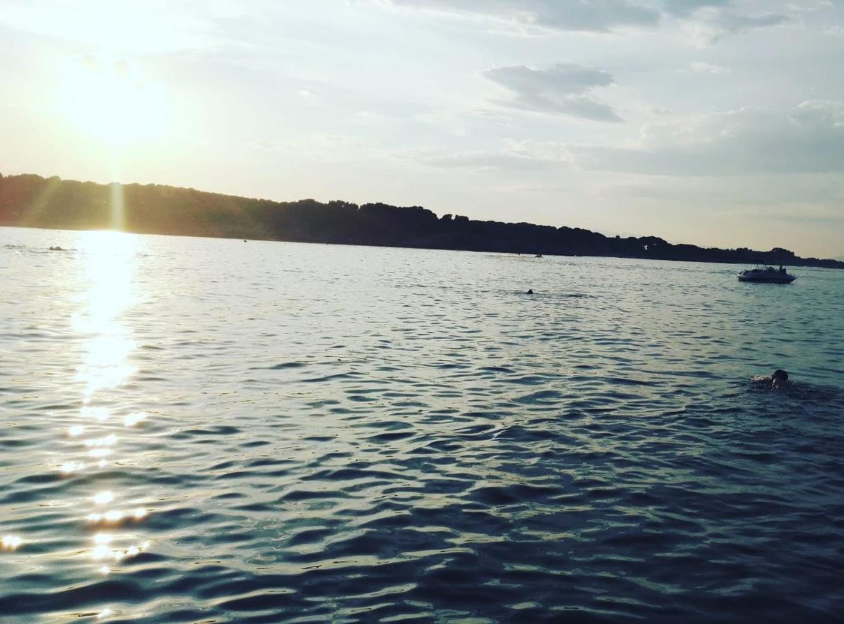 Willa Ca La Carla L' Escala Zewnętrze zdjęcie